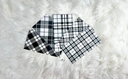 9 Piece Black and White Plaid Handcrafted Envelopes